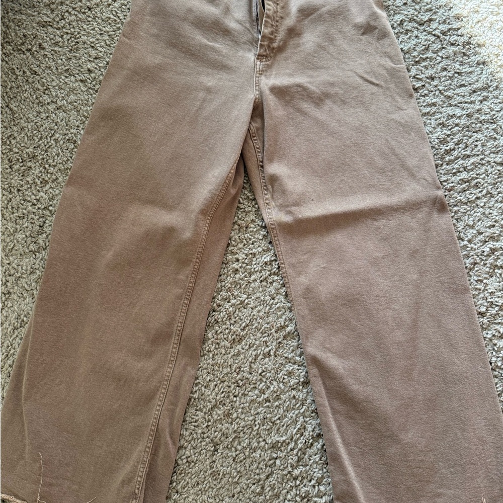 Zara Neutral-Tone Straight Pants in Taupe